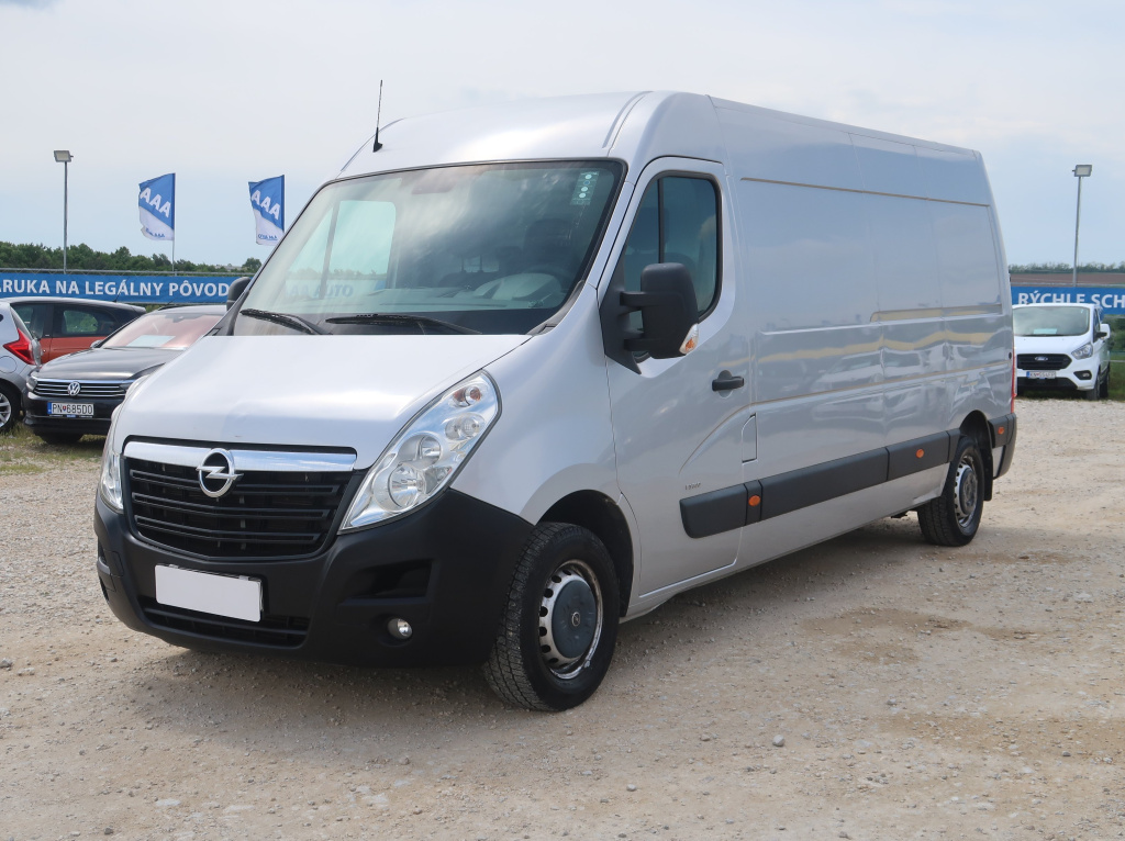 Opel Movano
