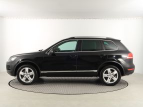 Volkswagen Touareg - 2013