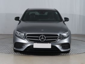 Mercedes-Benz E - 2019