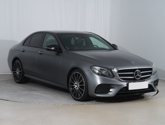 Mercedes-Benz E