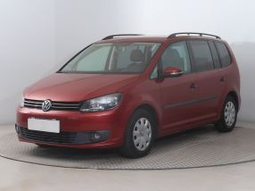 Volkswagen Touran - 2012