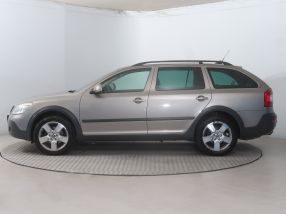 Skoda Octavia Scout - 2011