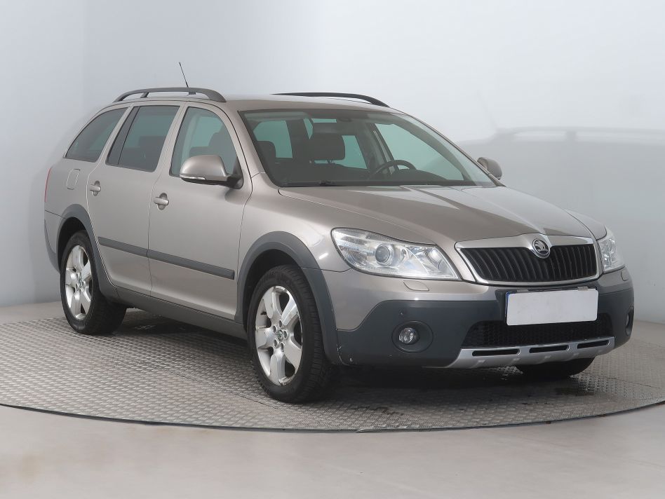 Skoda Octavia Scout - 2011
