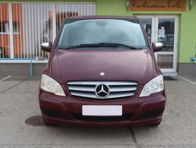 Mercedes-Benz Viano - 2010