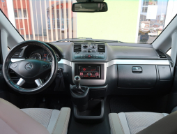 Mercedes-Benz Viano 2010