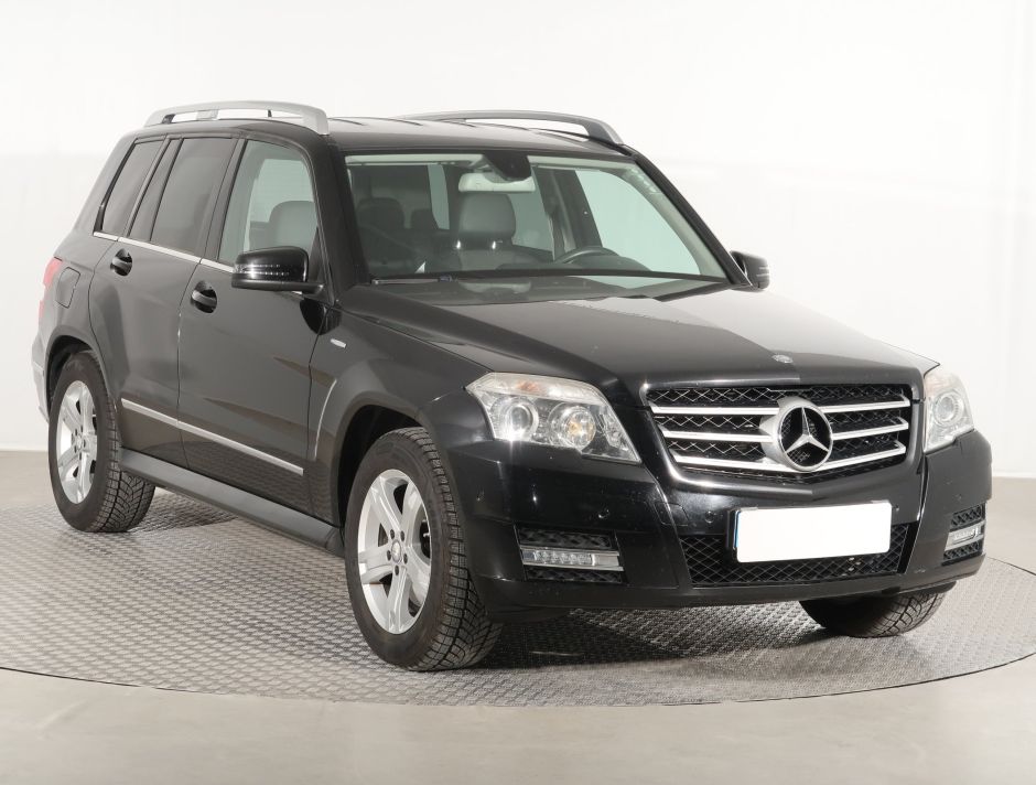 Mercedes-Benz GLK - 2010
