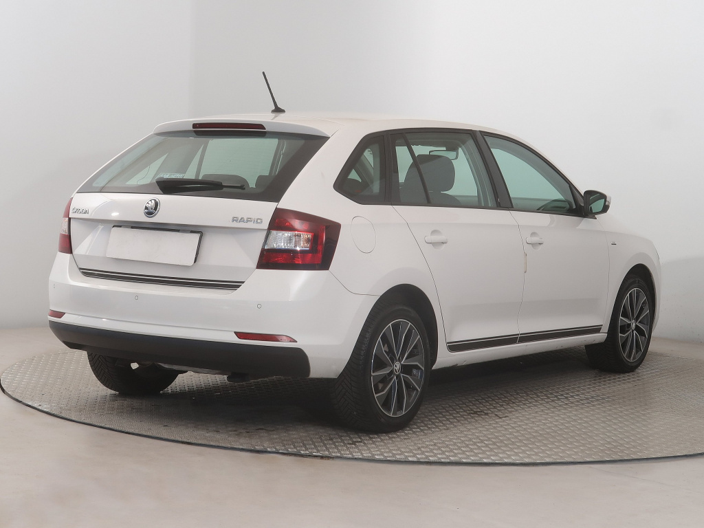 Škoda Rapid Spaceback