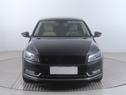 Volkswagen Passat 2012
