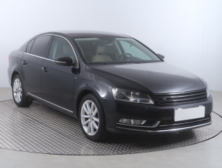 Volkswagen Passat, 2012