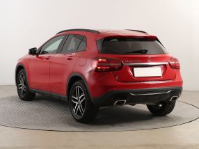Mercedes-Benz GLA - 2018
