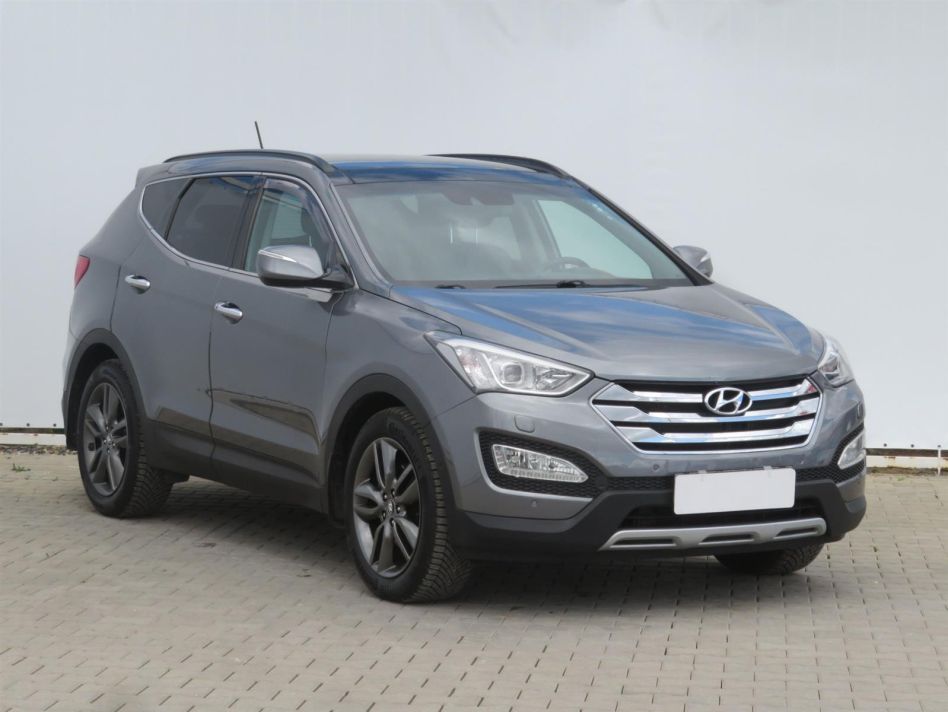 Hyundai Santa Fe - 2013
