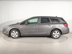 Opel Astra 2011