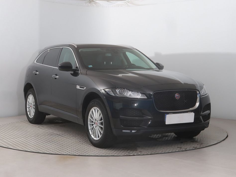 Jaguar F-Pace - 2017