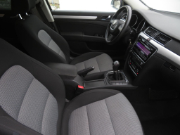 Škoda Superb 2010