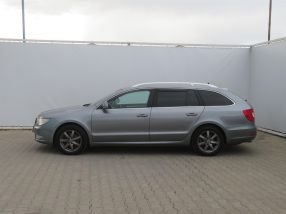 Skoda Superb - 2010