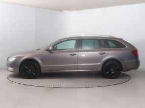 Skoda Superb - 2011