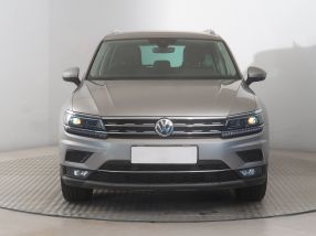 Volkswagen Tiguan - 2019