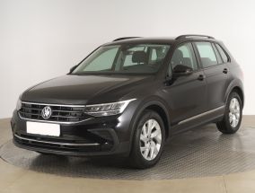 Volkswagen Tiguan - 2021