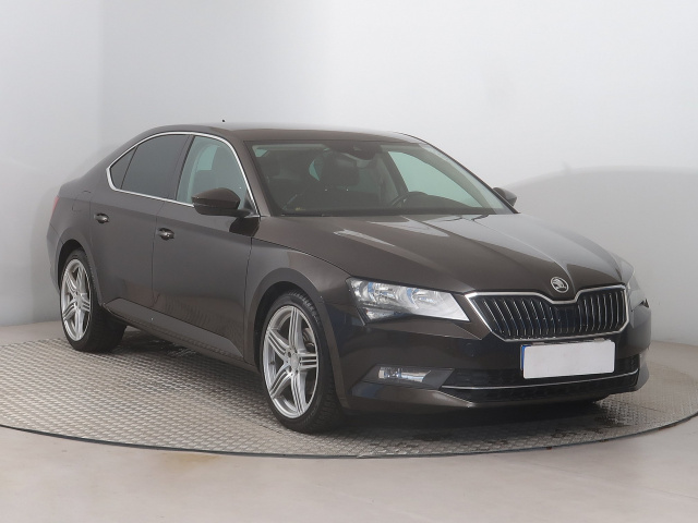 Škoda Superb 2018