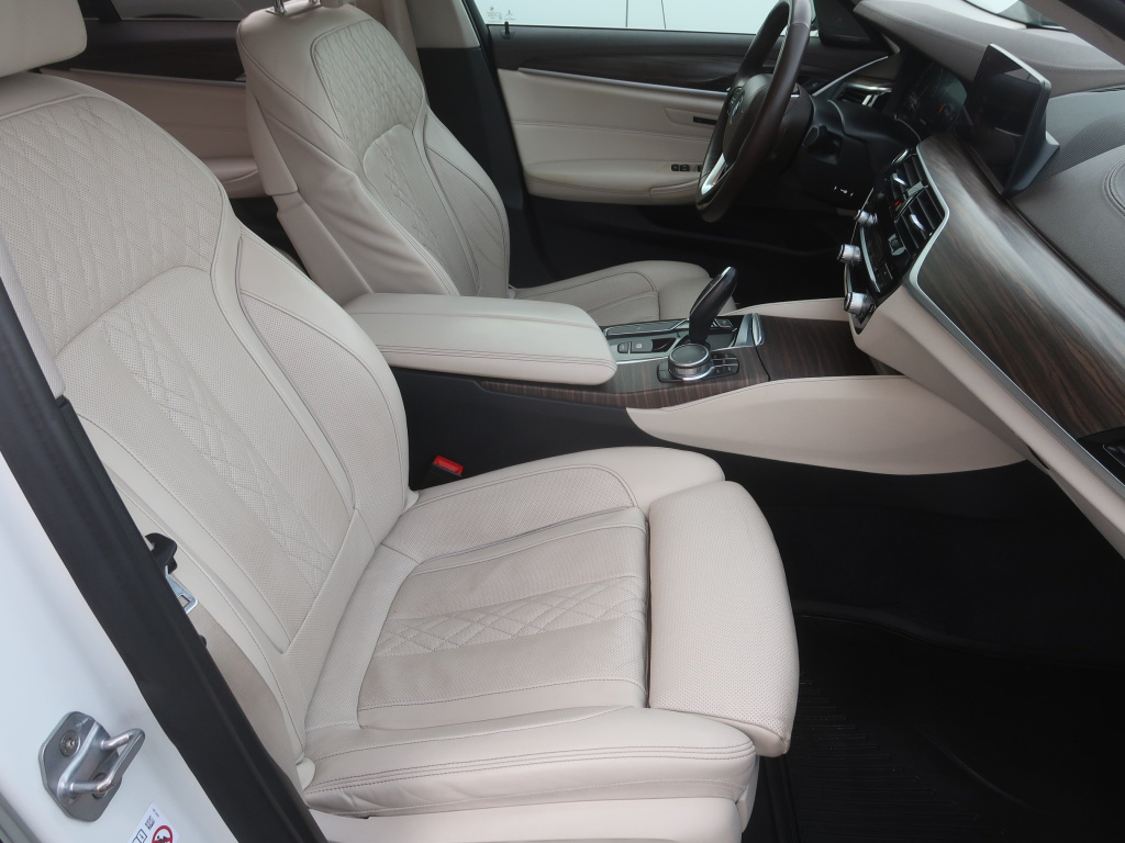 BMW 5