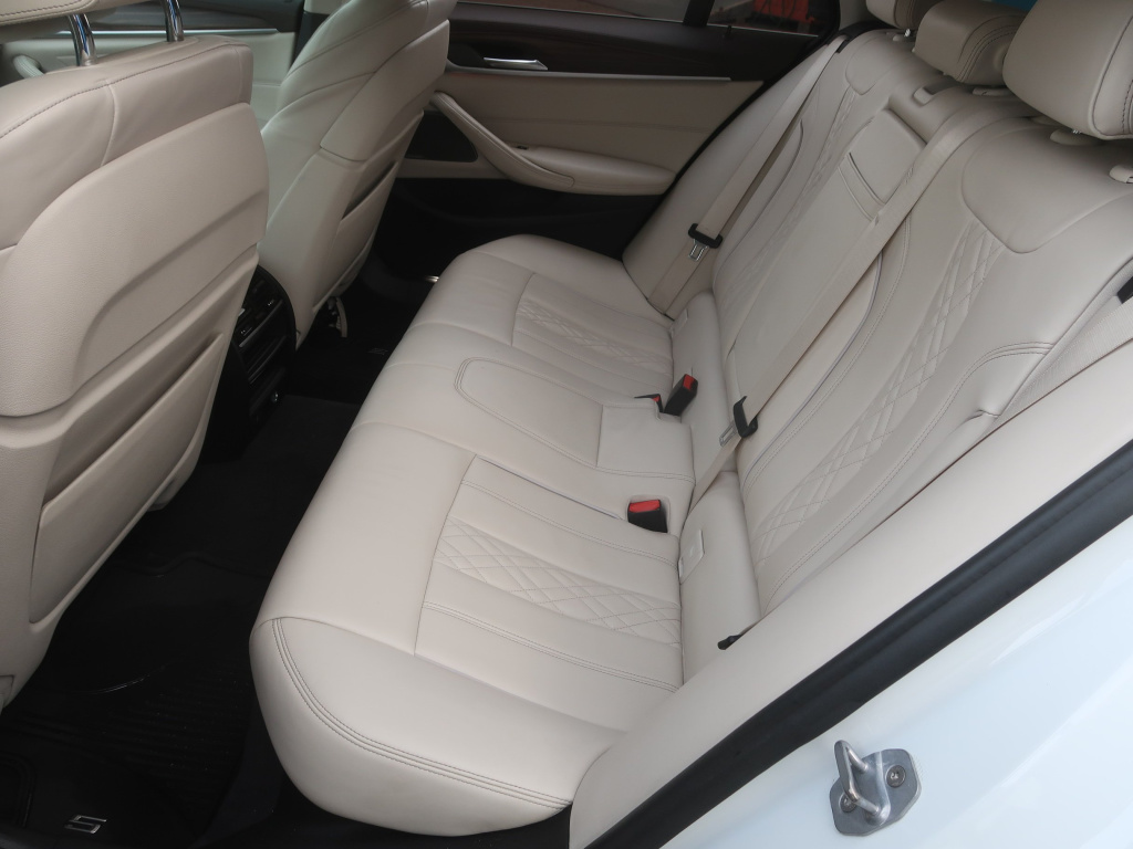 BMW 5