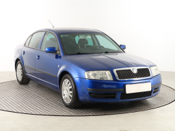 Škoda Superb 2004