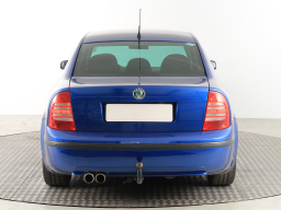 Škoda Superb 2004