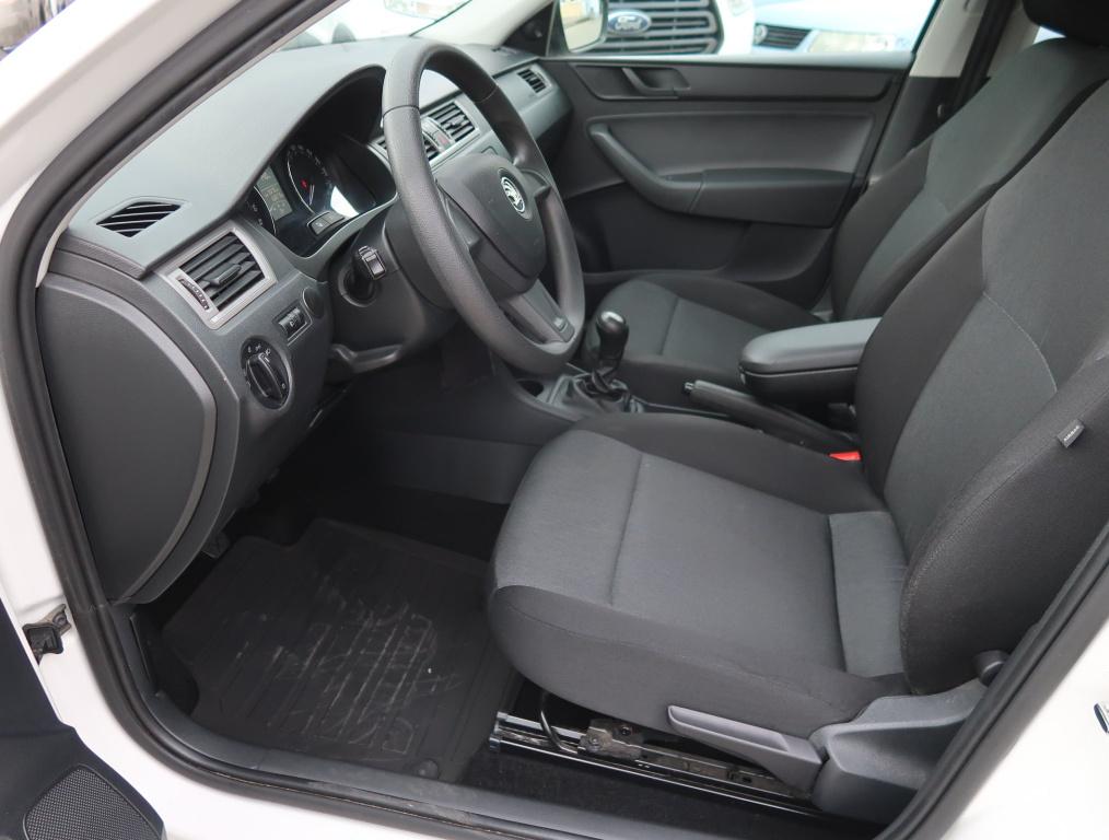 Škoda Rapid