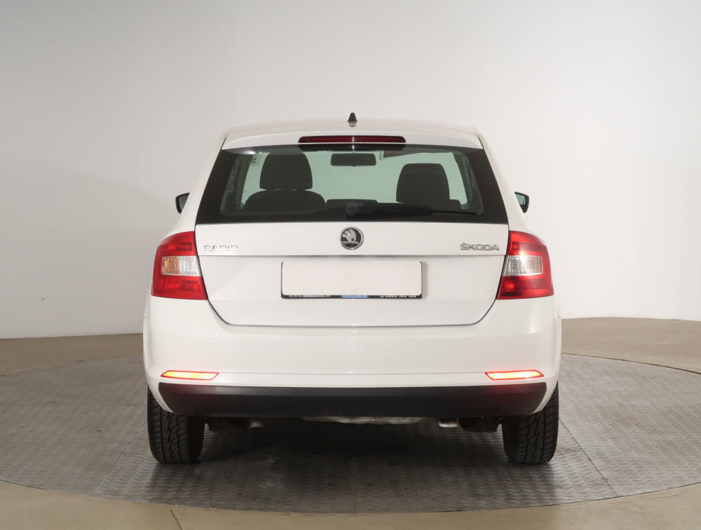 Škoda Rapid