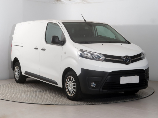 Toyota Proace 2021
