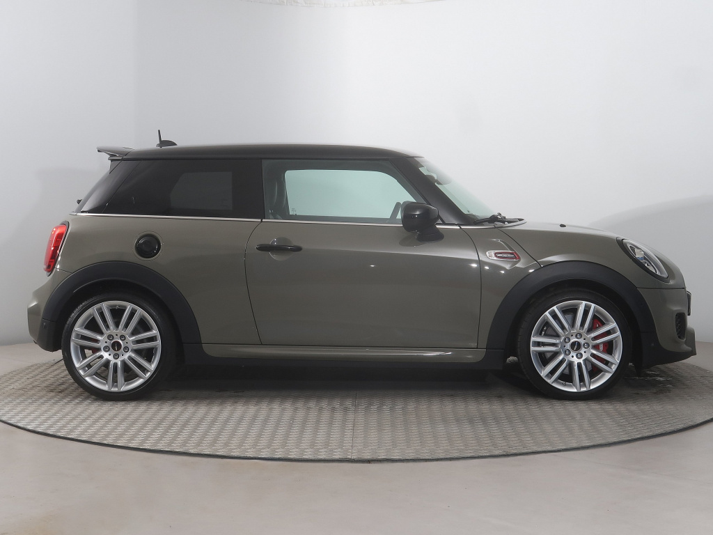 MINI 3-door