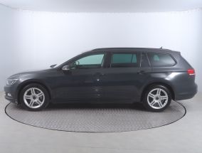 Volkswagen Passat - 2016