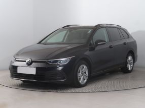Volkswagen Golf - 2021