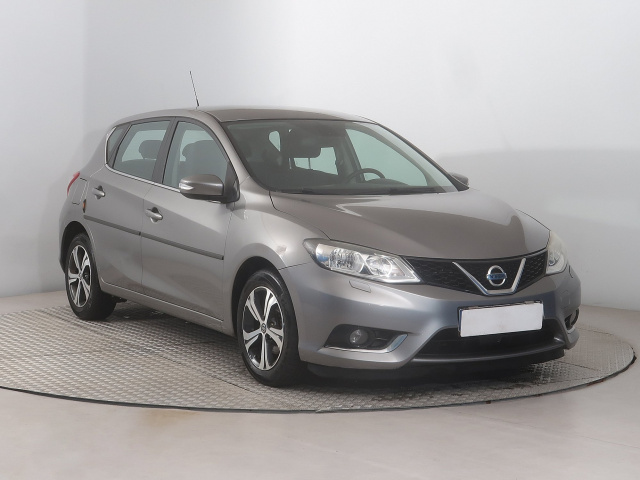 Nissan Pulsar 2015