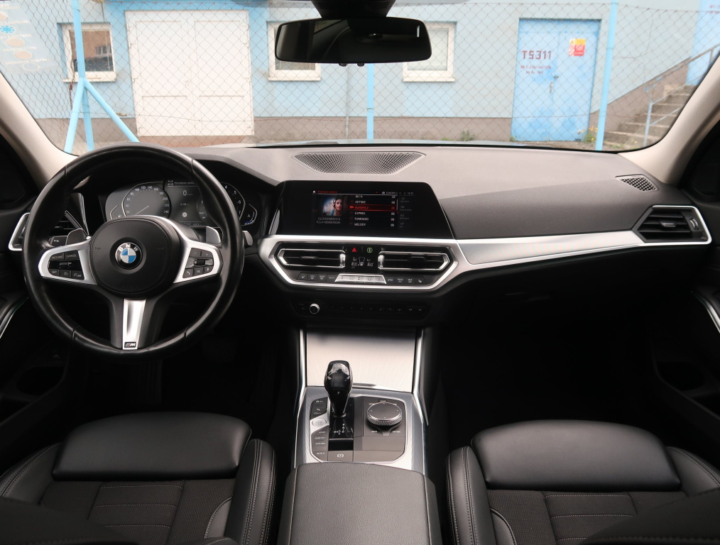 BMW 3