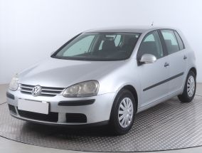 Volkswagen Golf - 2005
