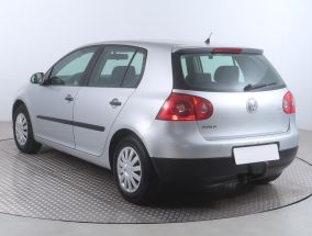 Volkswagen Golf - 2005