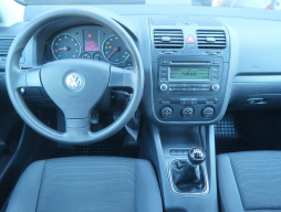 Volkswagen Golf 2005