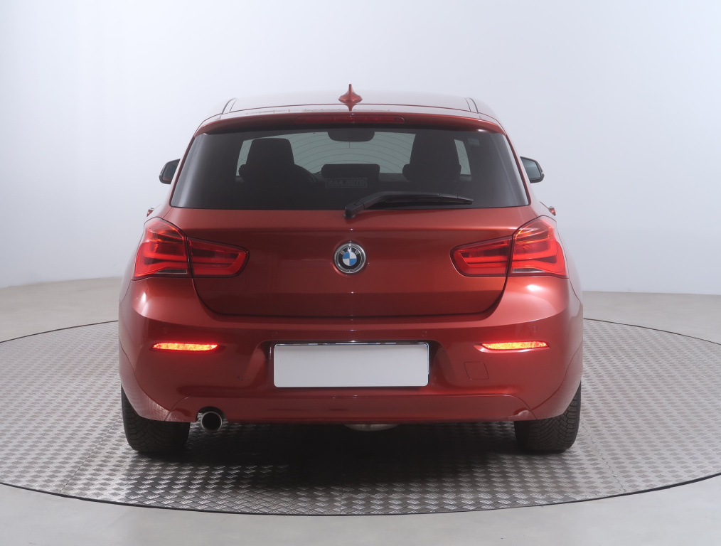 BMW 1