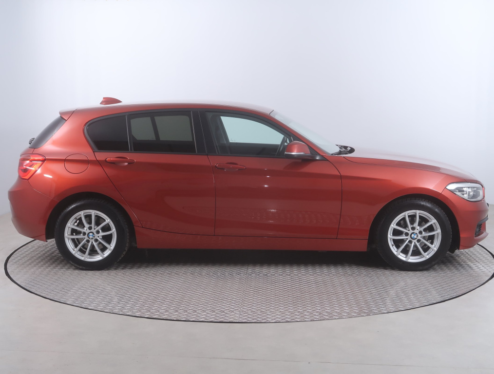 BMW 1
