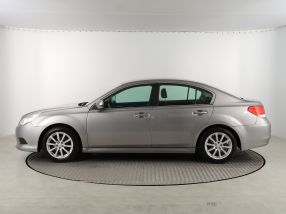 Subaru Legacy - 2011