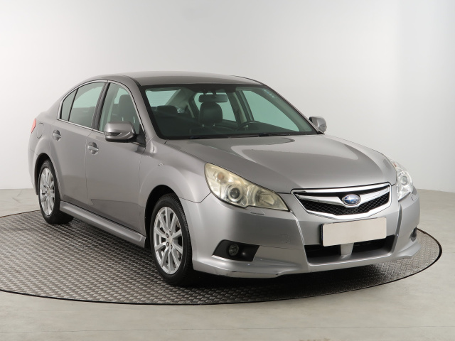Subaru Legacy, 2011