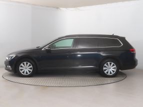 Volkswagen Passat - 2015