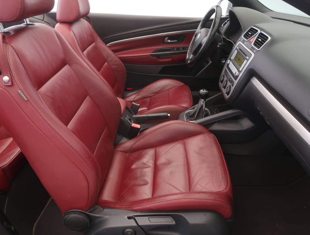 Volkswagen Eos