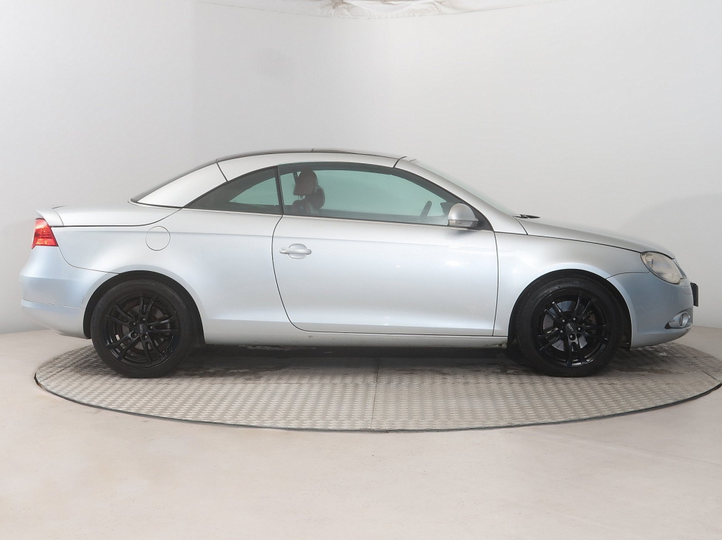 Volkswagen Eos