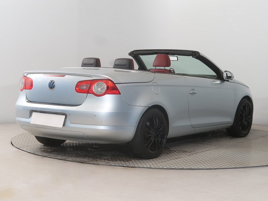 Volkswagen Eos