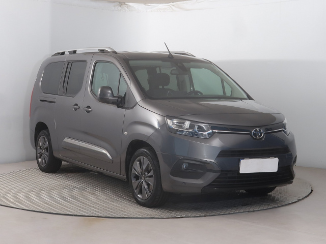 Toyota Proace City Verso, 2020