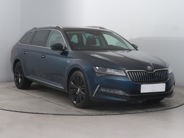 Škoda Superb 2021