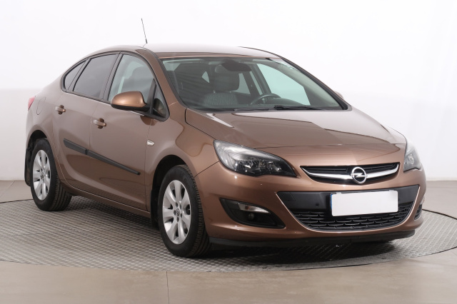 Opel Astra 2016