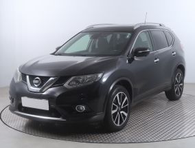 Nissan X-Trail - 2015